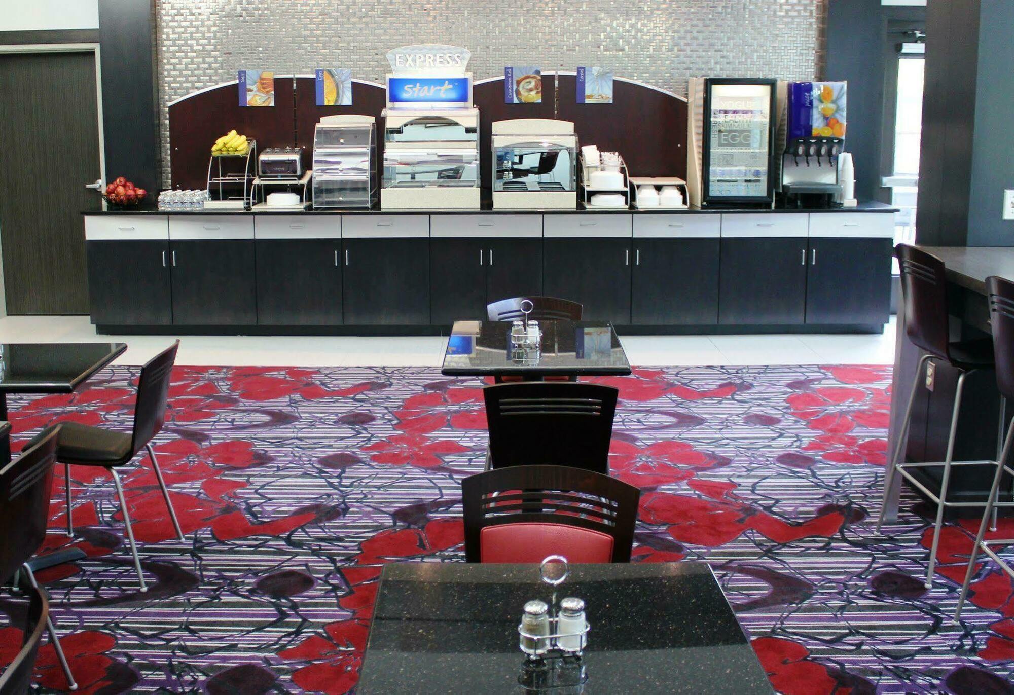 Holiday Inn Express & Suites Columbus - Polaris, An Ihg Hotel Exteriör bild